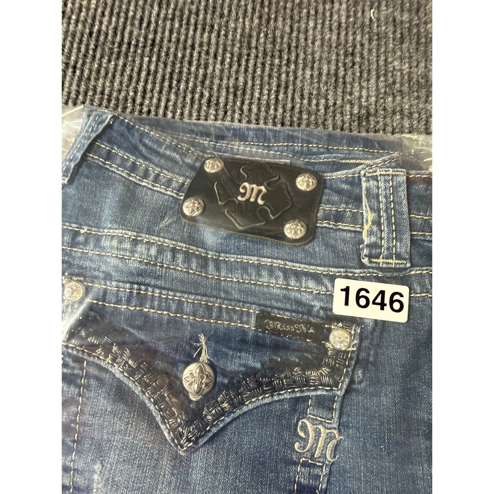 Miss Me Jeans Womens 34 Mid Wash Distressed Straight Leg Embroidered Flap Pocket - Picture 14 of 14